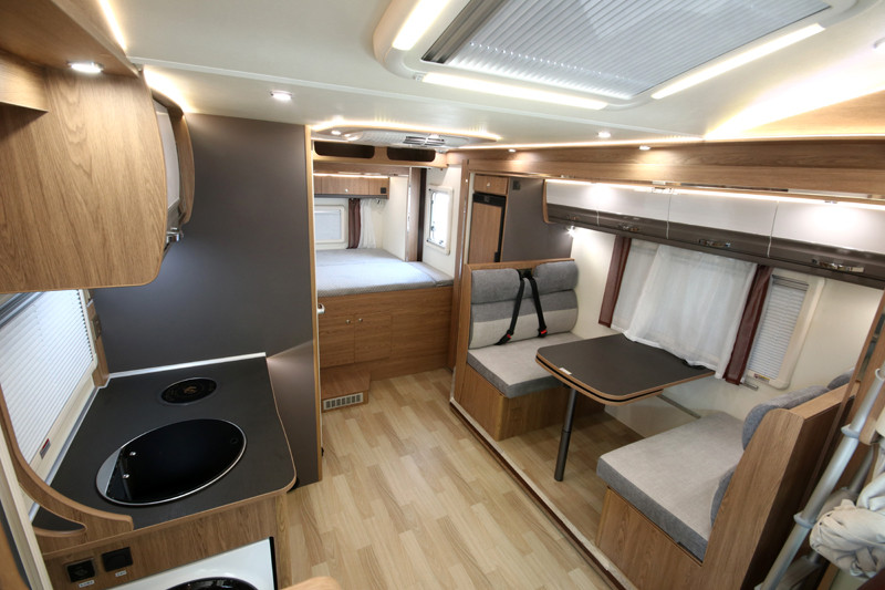 依維柯房車和皮卡房車到底怎么選？