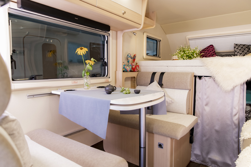 想要大床房車,可以看這兩款 想要大床房車,可以看這兩款