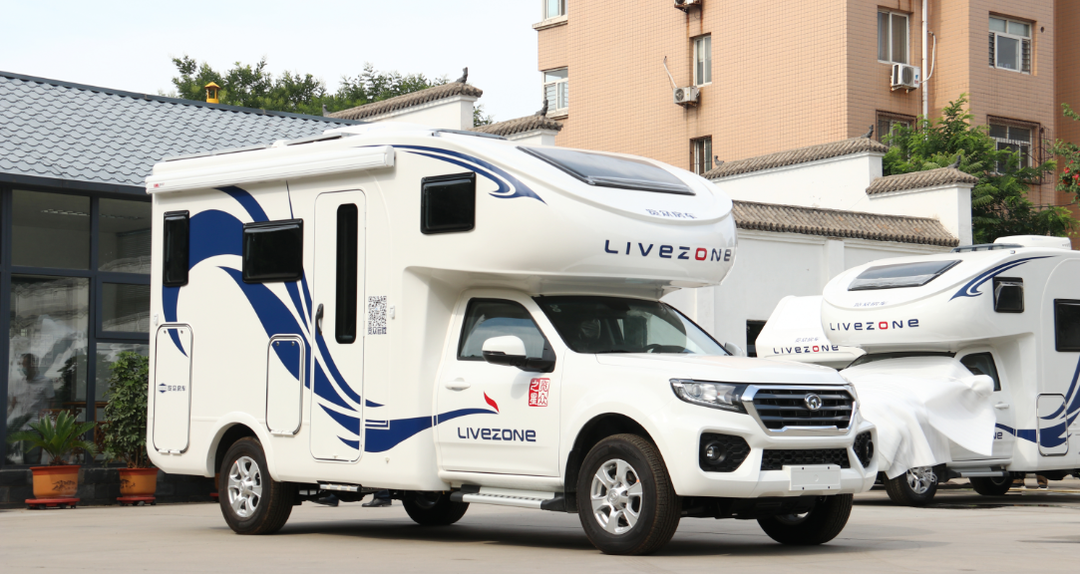 分時(shí)四驅(qū)、超大空間、一代經(jīng)典——風(fēng)駿C7! 分時(shí)四驅(qū)、超大空間、一代經(jīng)典——風(fēng)駿C7!