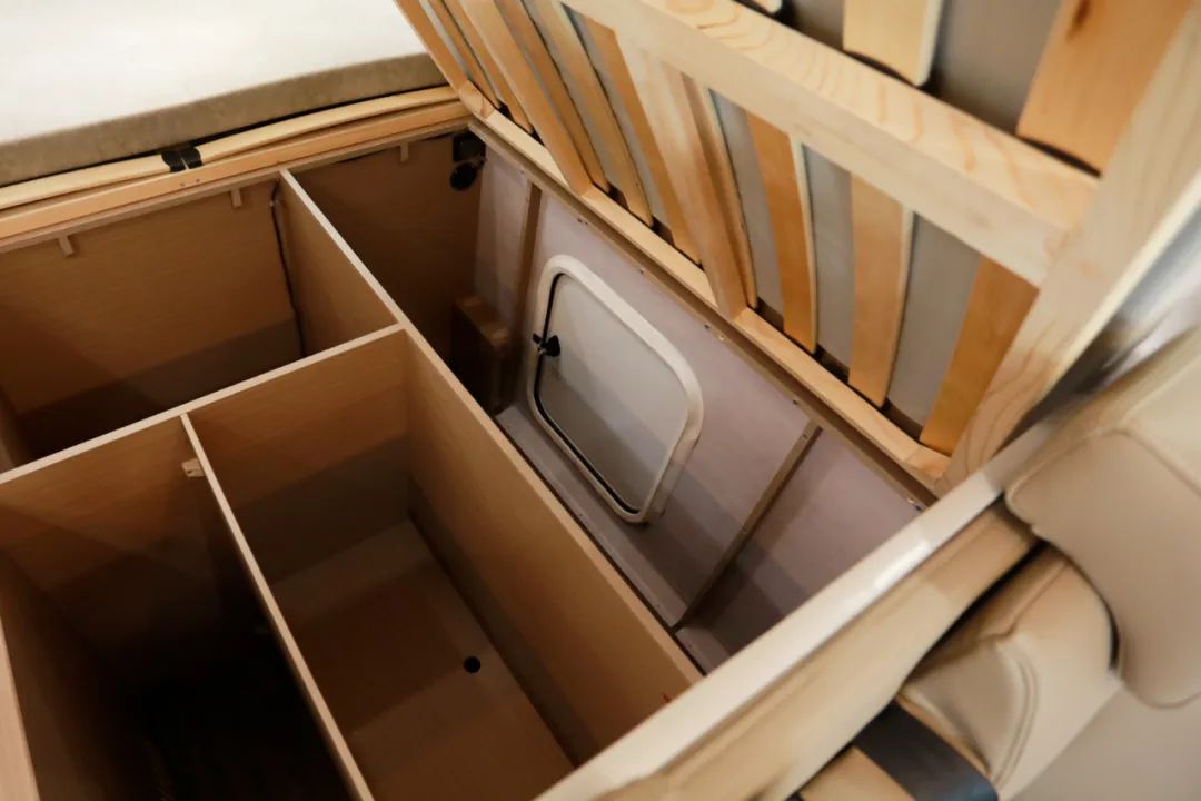 向“偽性價(jià)比”房車出擊,第五代塞拉維來(lái)襲! 向“偽性價(jià)比”房車出擊,第五代塞拉維來(lái)襲!